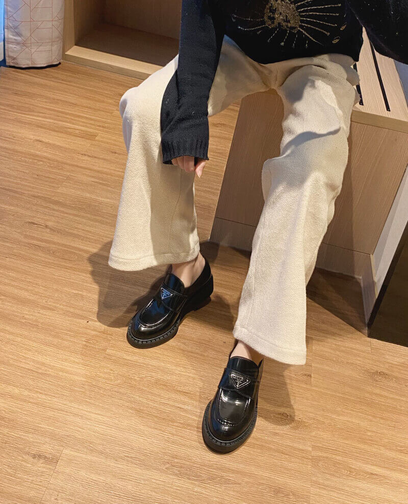 Prada Black Chocolate Brushed Leather Loafers 1D246M