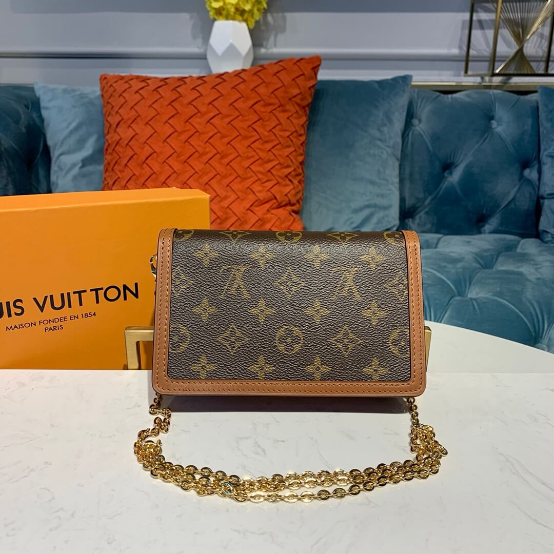 Louis Vuitton Dauphine Chain Wallet M68746