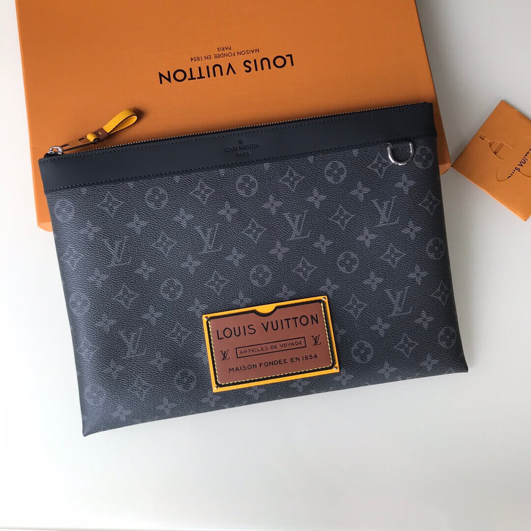Louis Vuitton Pochette Discovery GM M69256