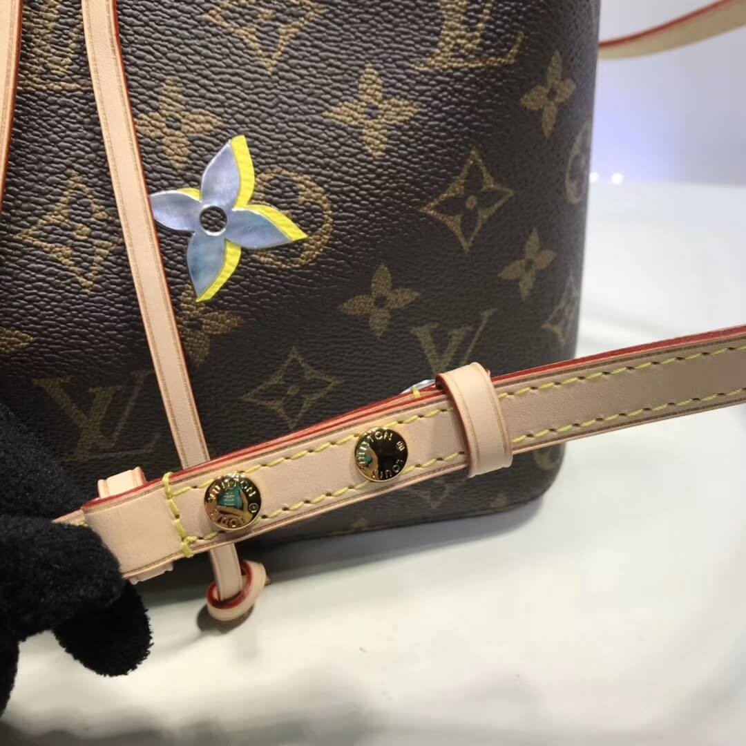 Louis Vuitton Monogram Canvas NeoNoe M44369