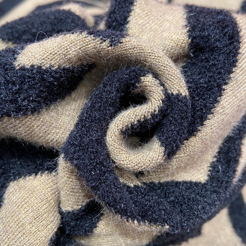 Fendi Multicolour Wool And Viscose Shawl FXT251