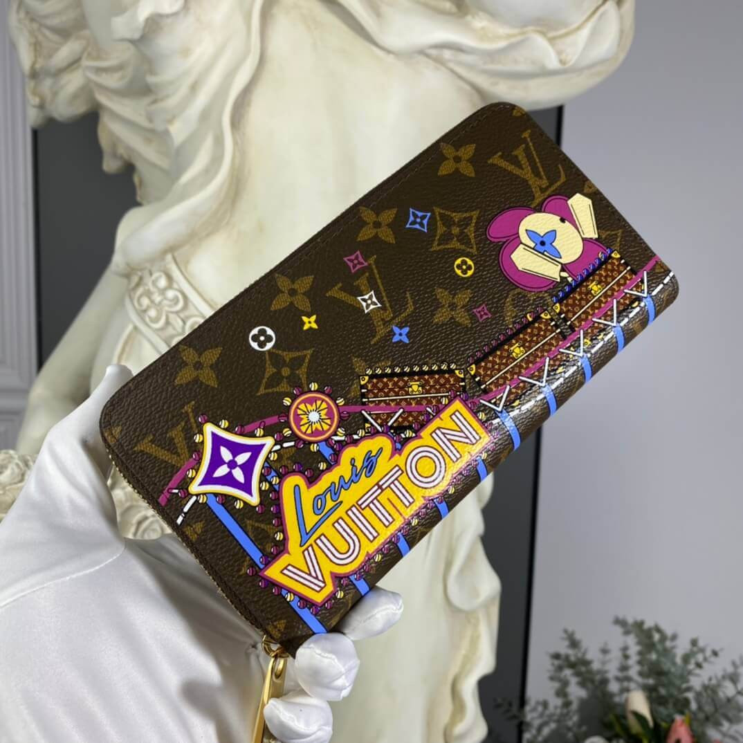 Louis Vuitton Christmas Animation 2020 Zippy Wallet M69750
