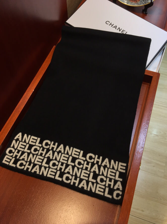 Chanel Cashmere Scarf AA0823