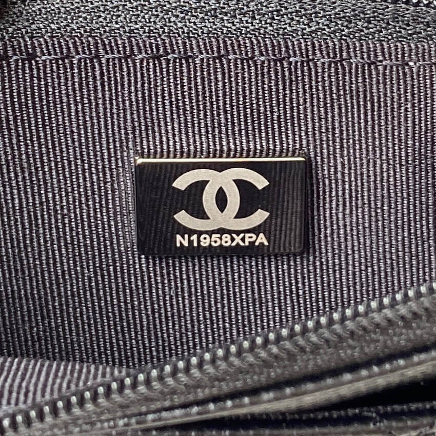 Chanel Caviar Calfskin WOC Wallet On Chain AP2400