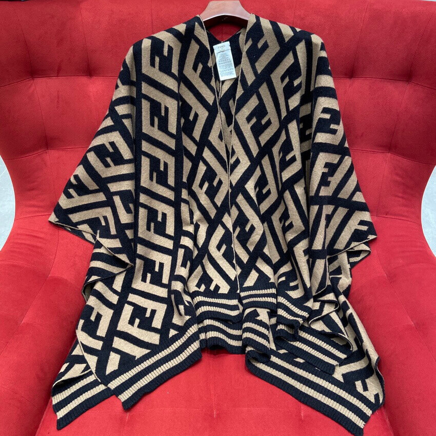 Fendi Multicolour Wool And Viscose Shawl FXT251