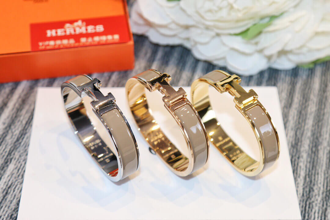 Hermes Narrow Clic H Bracelet In Grey