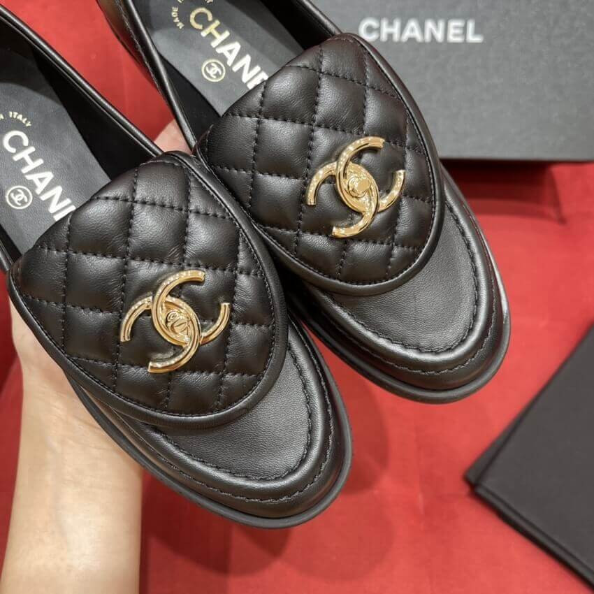 Chanel Black Lambskin Loafer G36646