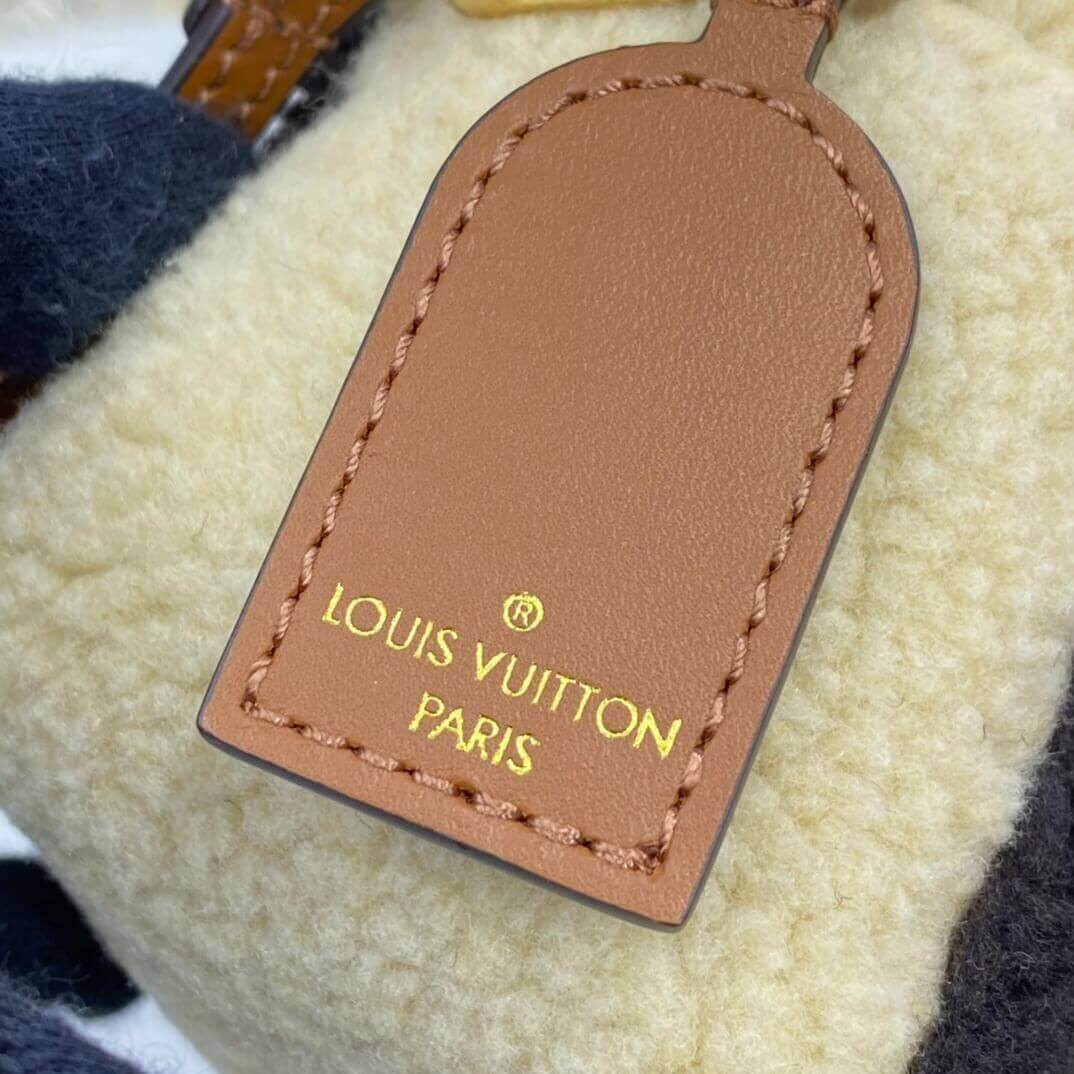 Louis Vuitton Beach Pouch M68599