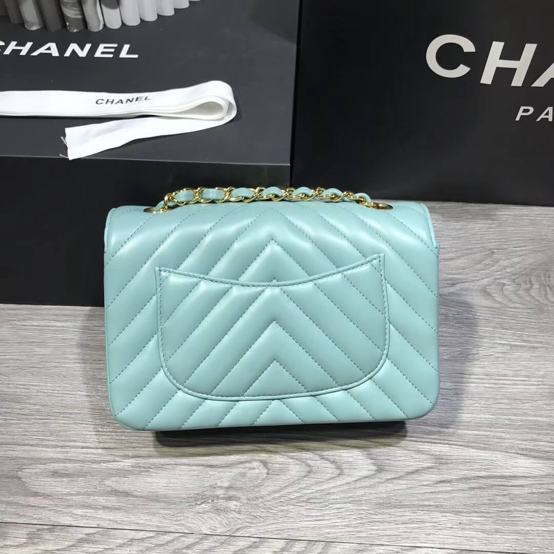Chanel Chevron Lambskin 20cm Classic Flap Bag 1116