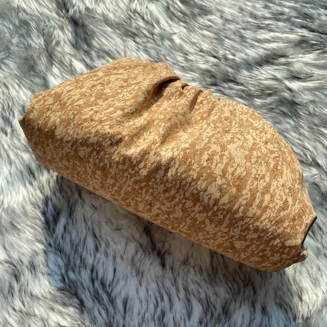 Bottega Veneta The Pouch In Calfskin Polyester Leather 576227