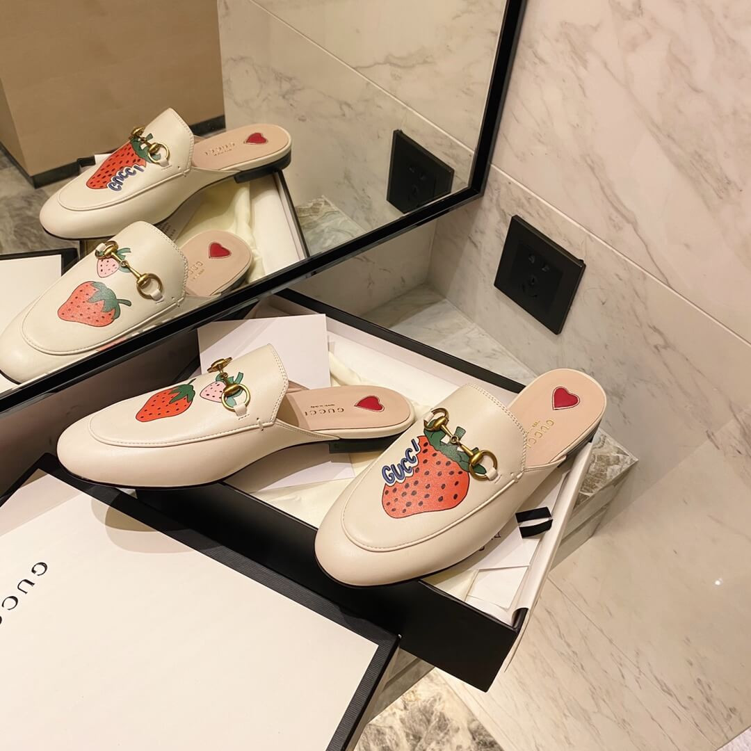 Gucci Princetown Slipper with Gucci Strawberry 580082