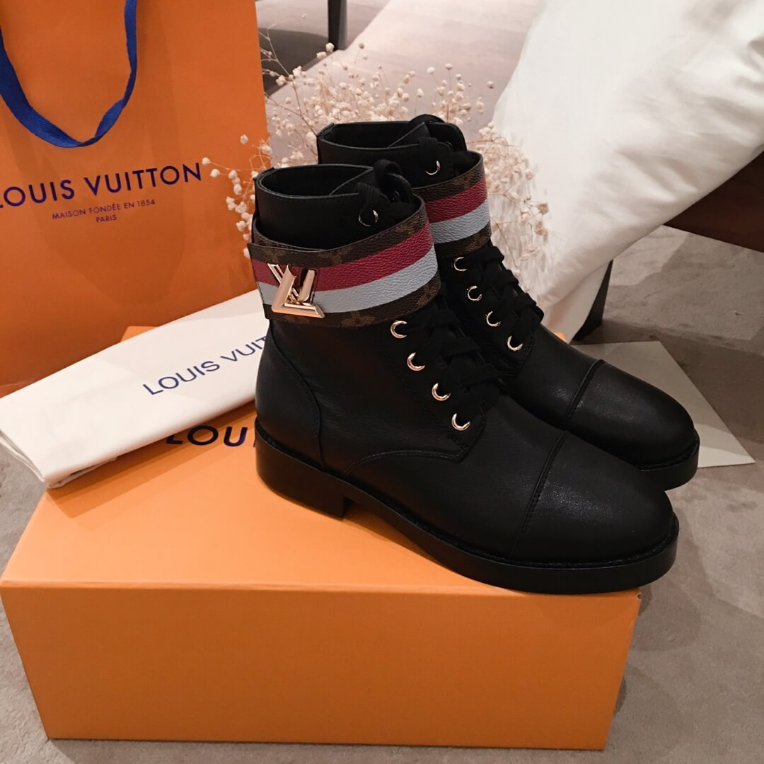 Louis Vuitton Wonderland Flat Ranger Boot 1A2Q4N