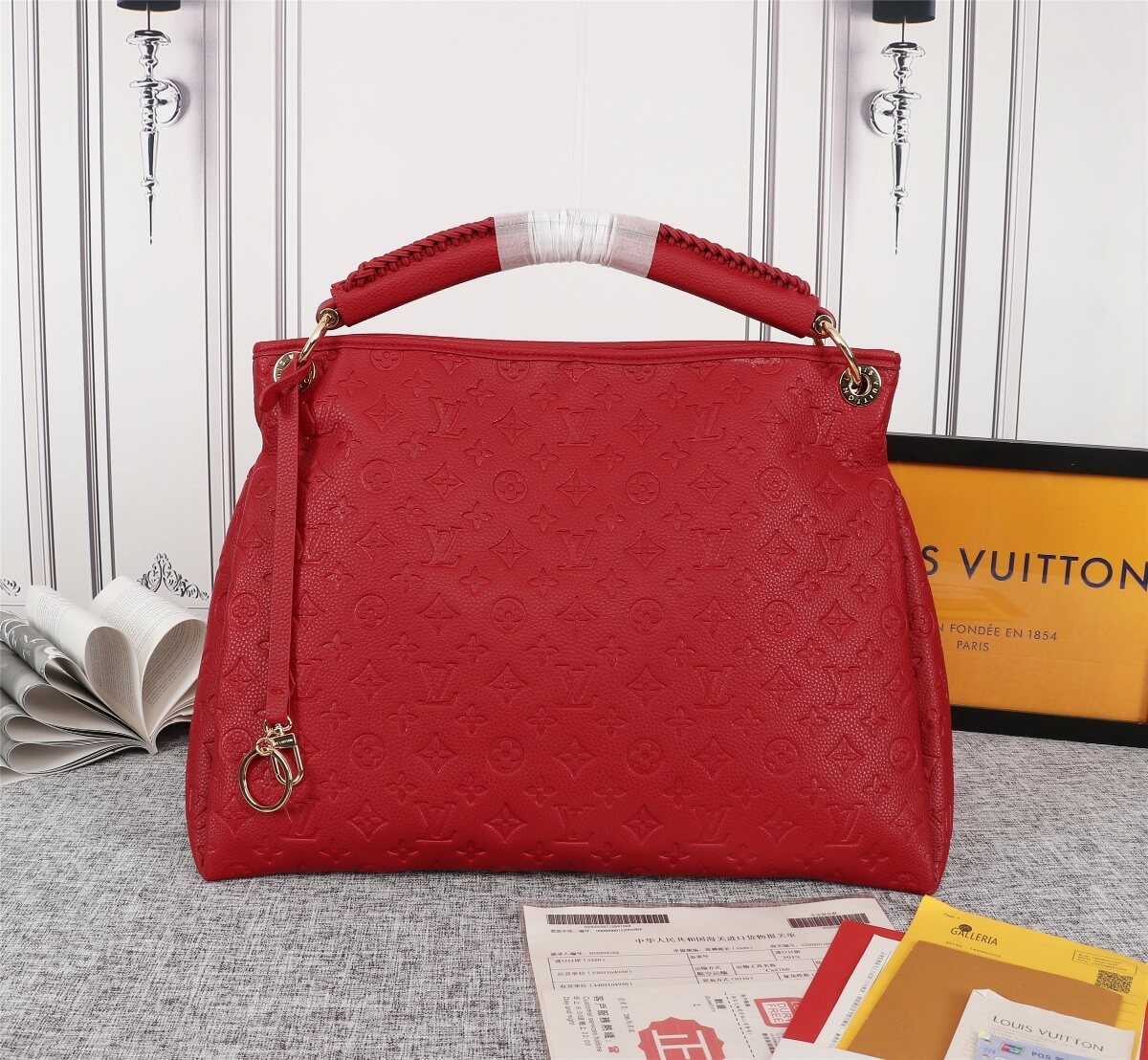 Louis Vuitton Artsy MM M41066 M43237 M43876 M44456