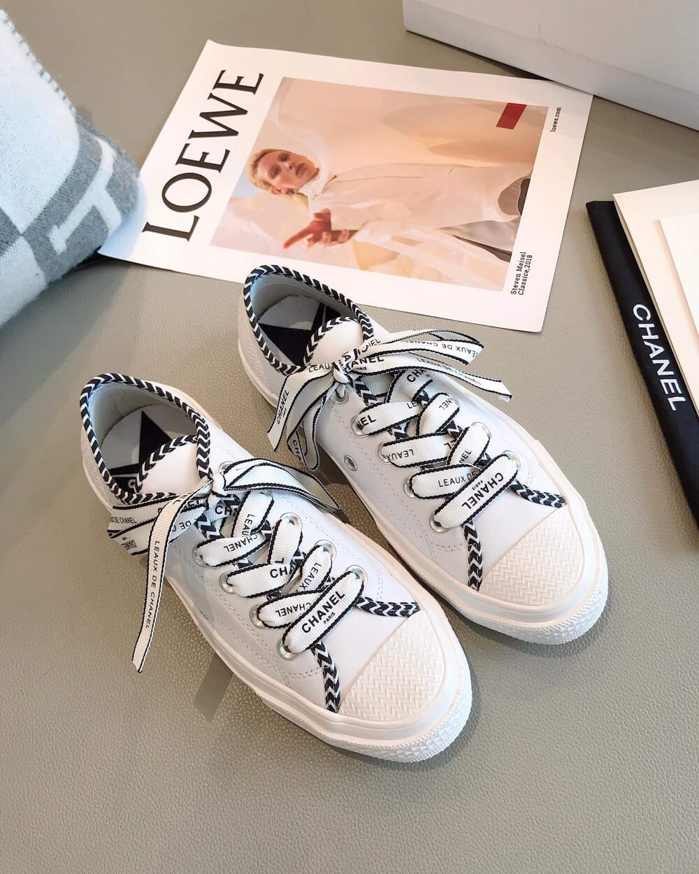 Chanel X Converse Small Fragrant Grid Ling Lace Canvas Shoes