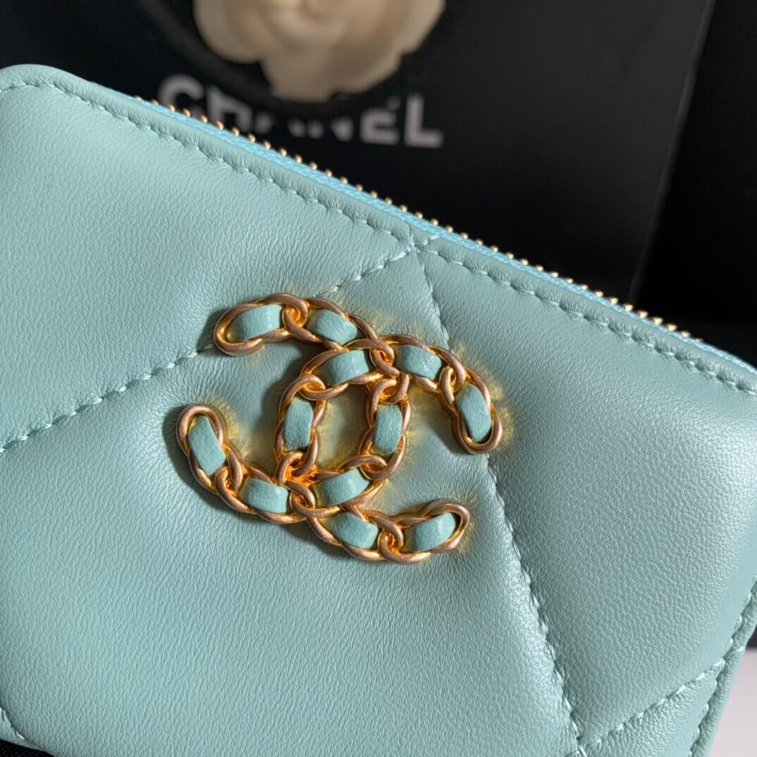 Chanel 19 Zipped Coin Purse AP0949