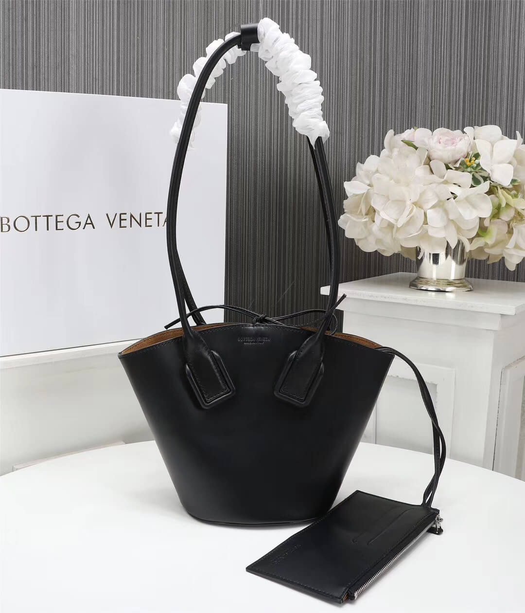 Bottega Veneta Mini Basket Tote 423168
