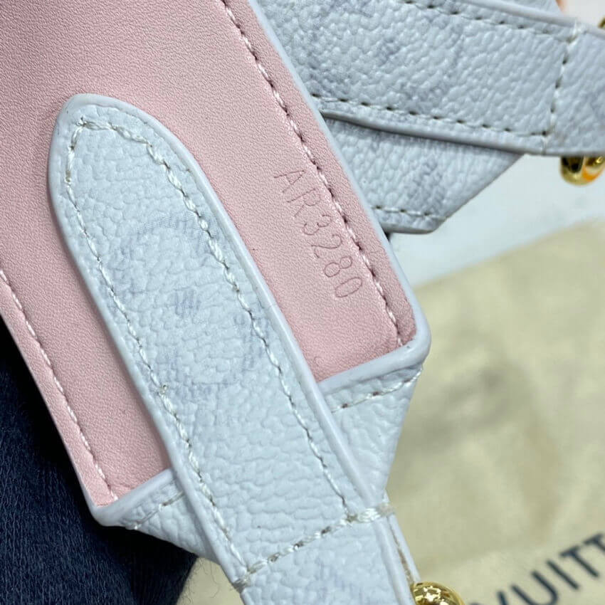 Louis Vuitton Monogram Canvas Bandoulière J02288 White