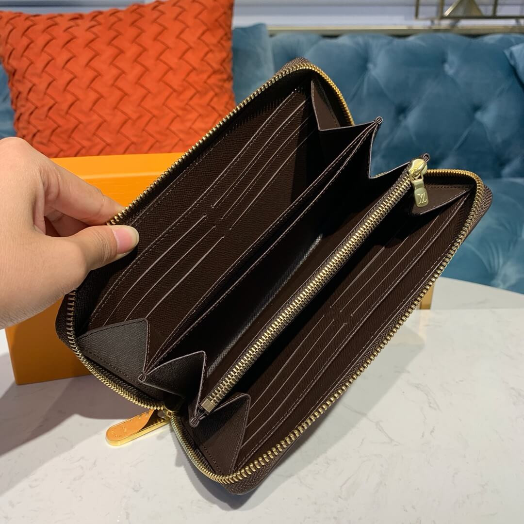 Louis Vuitton Courchevel Zippy Wallet N60257