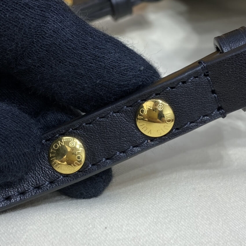 Louis Vuitton Monogram Pattern Néonoé MM M45821 M45822