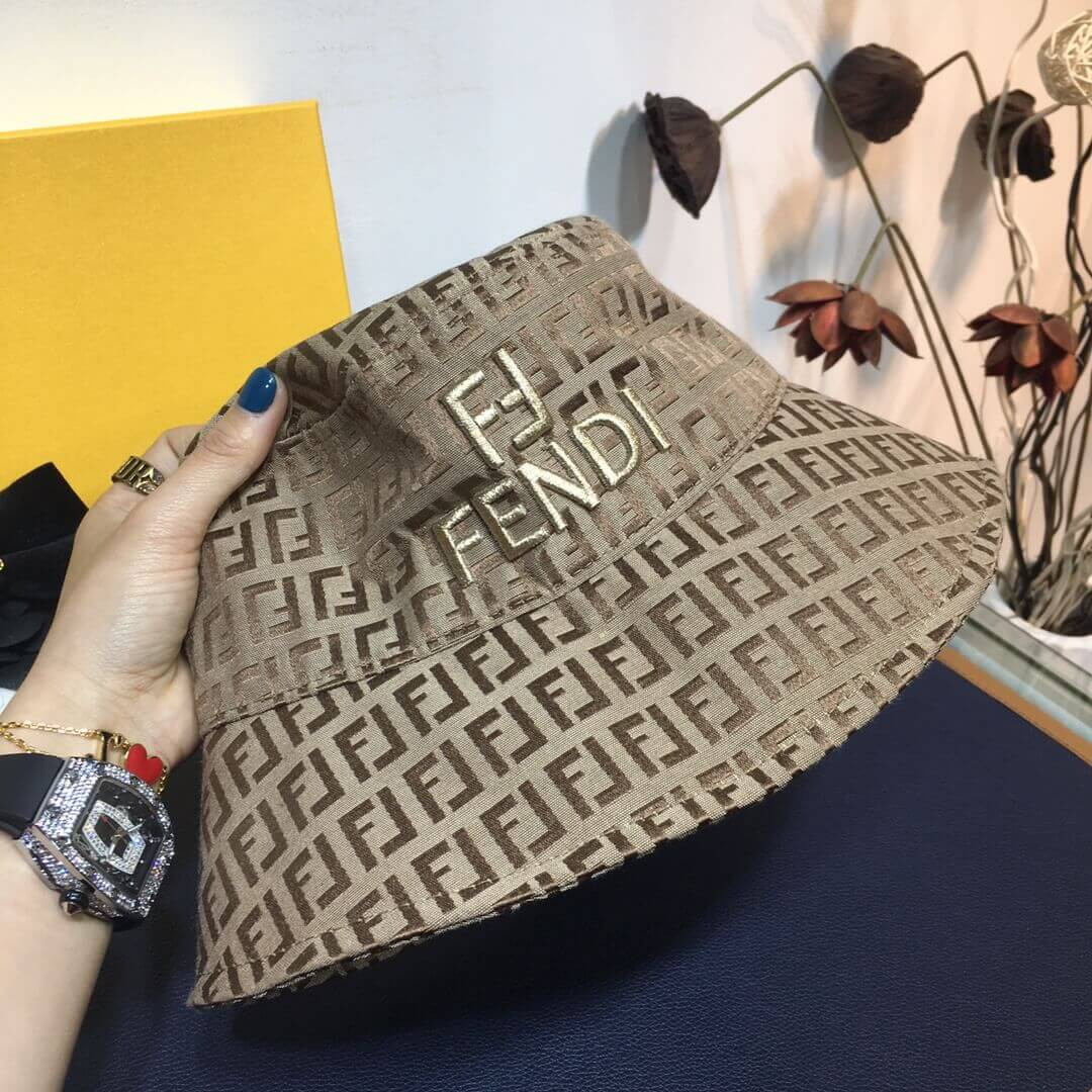 Fendi Reversible FF Bucket Hat FD-004