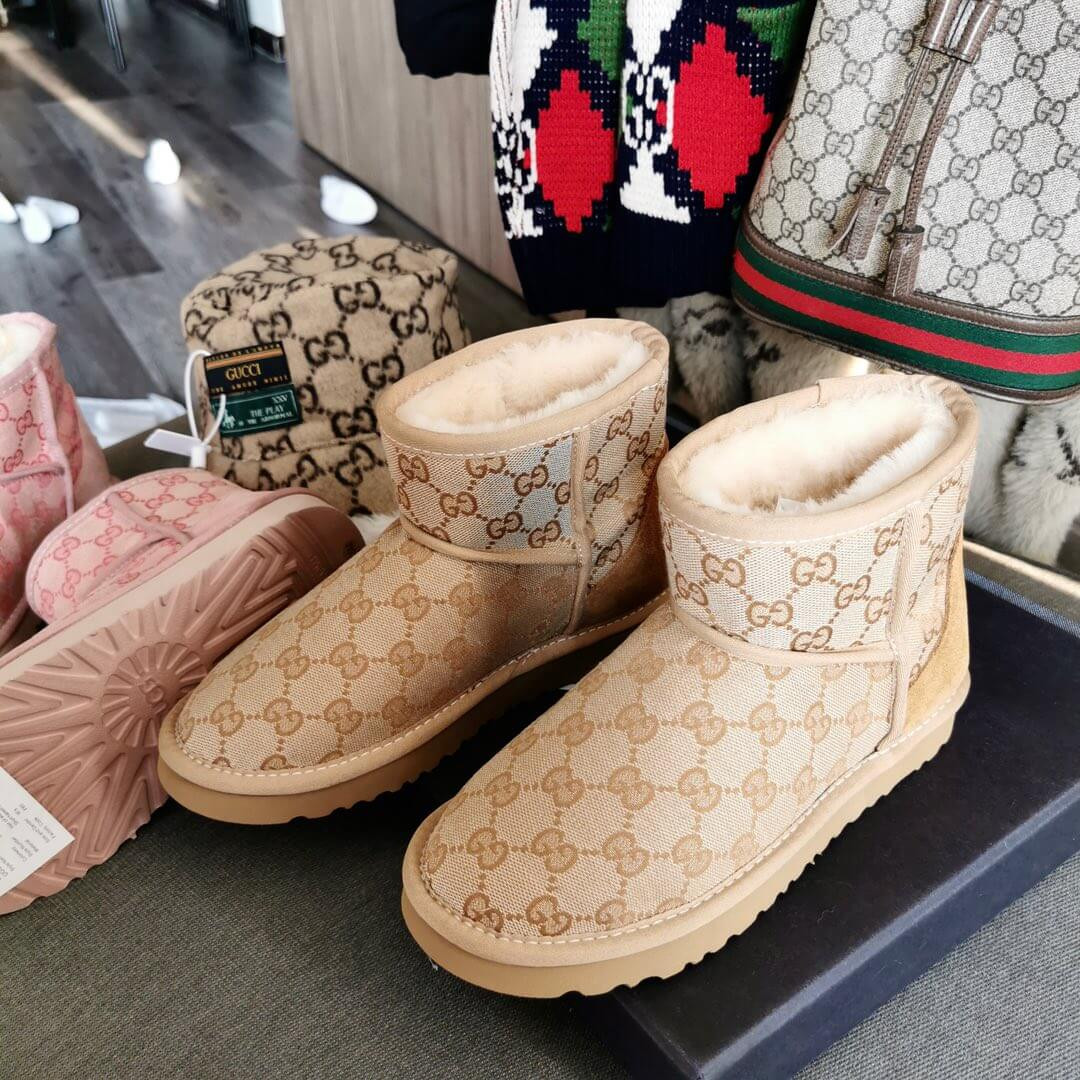 Gucci GG Wool Ankle Boot 599017