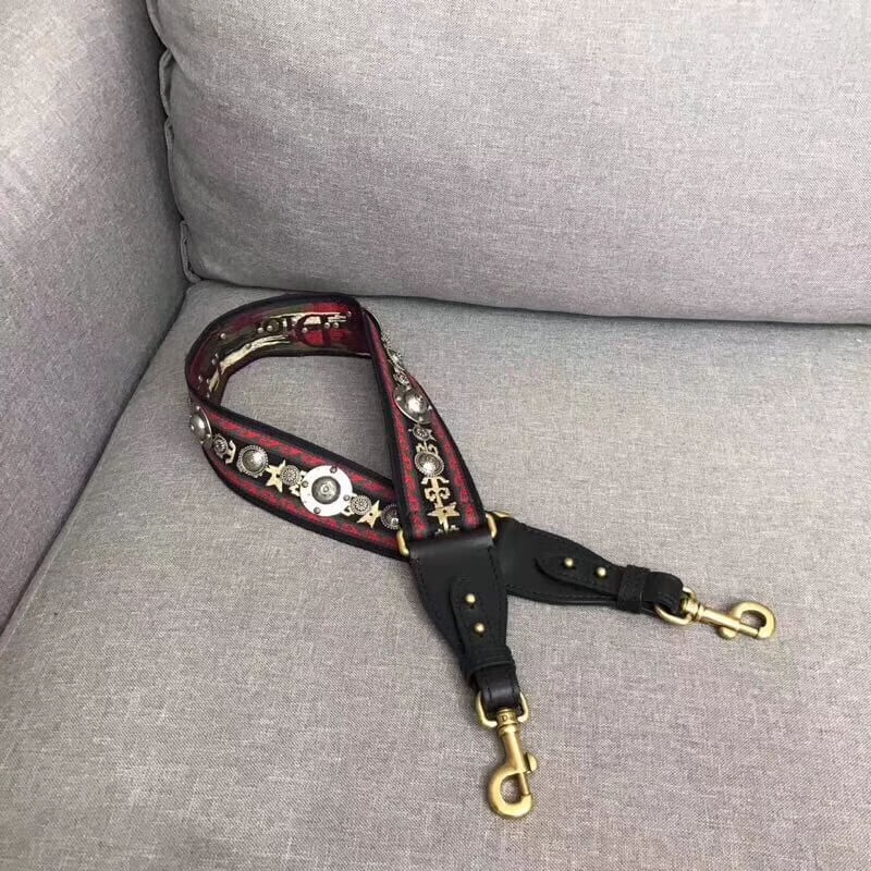 Christian Dior Bohemian-inspired Shoulder Strap In Canvas MW521006 Red
