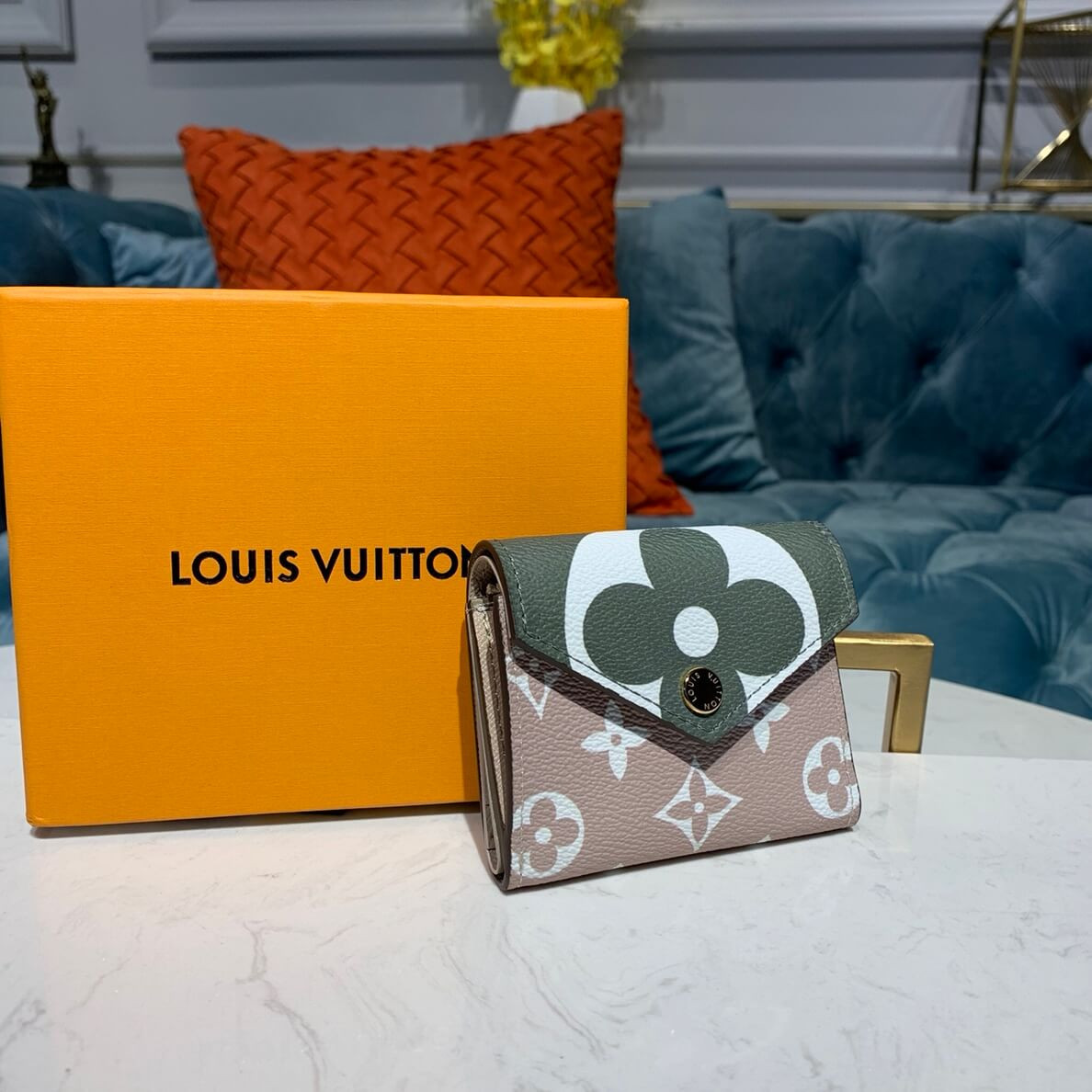 Louis Vuitton Monogram Giant Zoe Wallet M67670 M67640 M67641