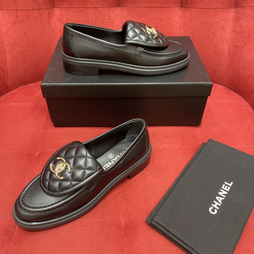 Chanel Black Lambskin Loafer G36646