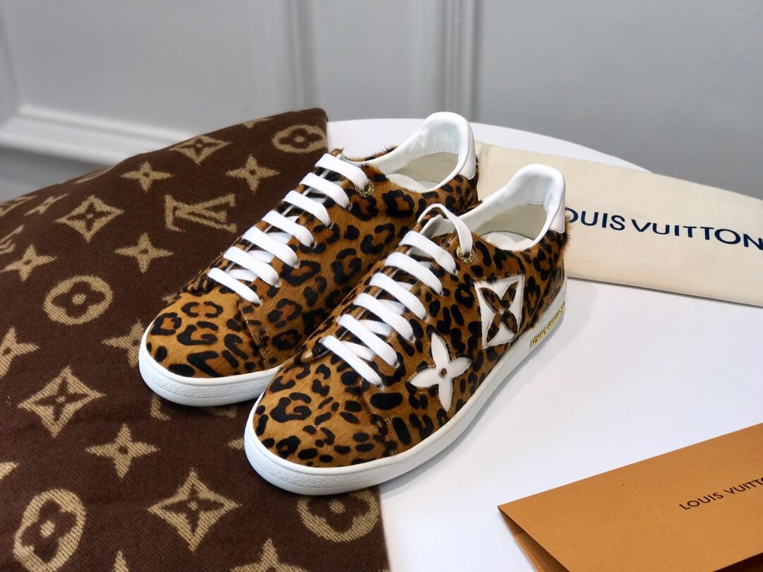 Louis Vuitton Monogram Jungle Frontrow Sneaker 1A5NQK