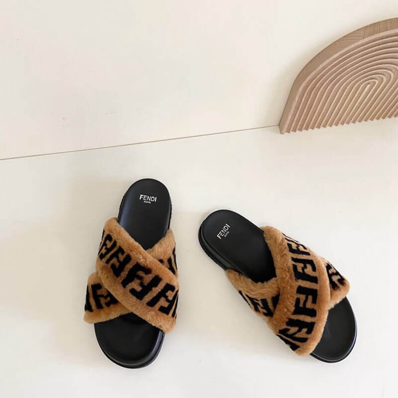Fendi Logo Shearling Fur Slides Sandals F126