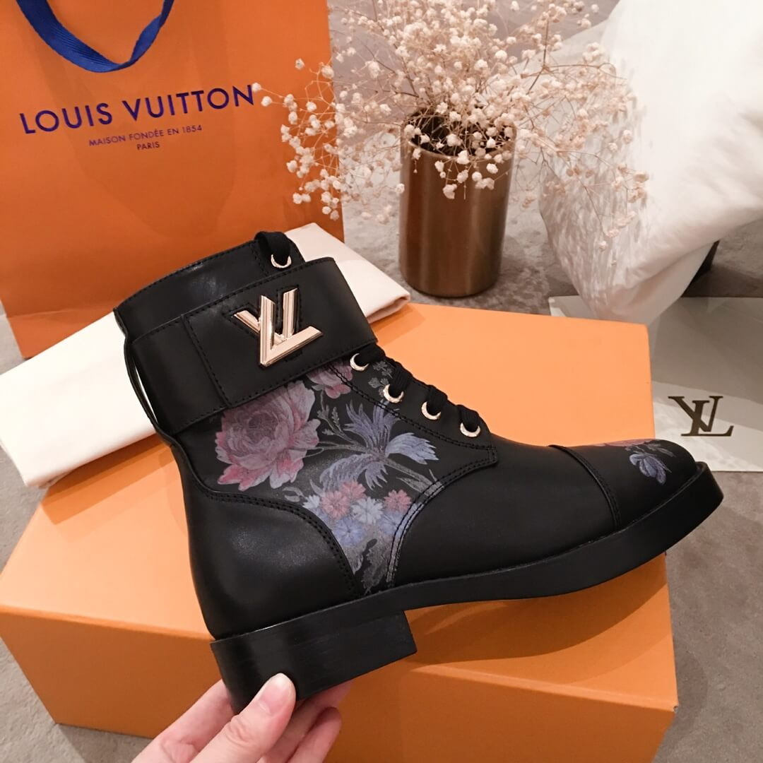 Louis Vuitton Wonderland Flat Ranger Boot 1A1IY3