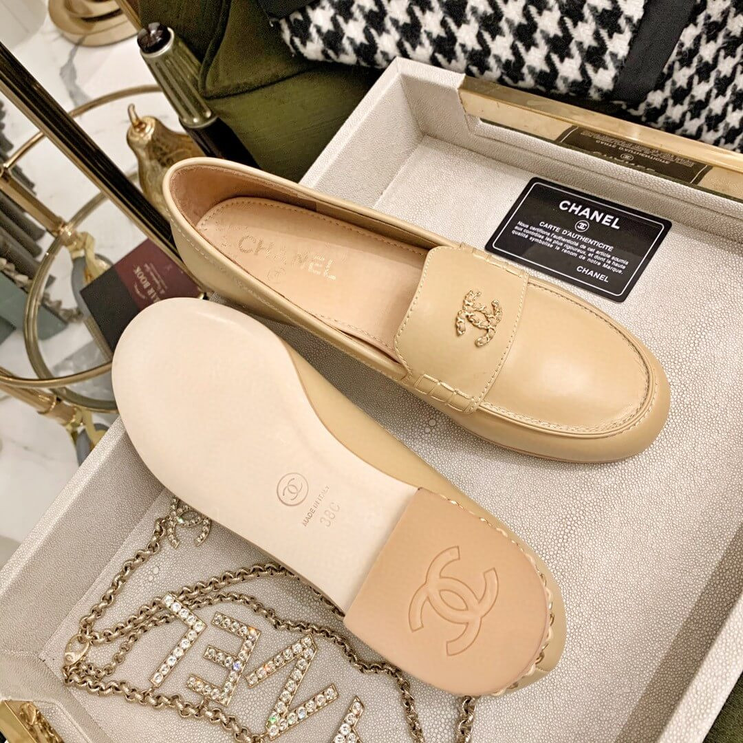 Chanel Chain Plain Loafers G35631