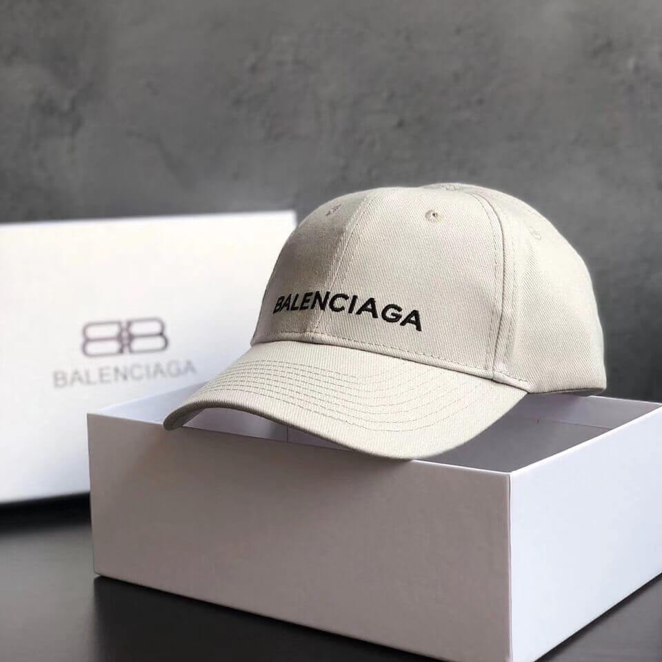 Balenciaga Caps 5291923