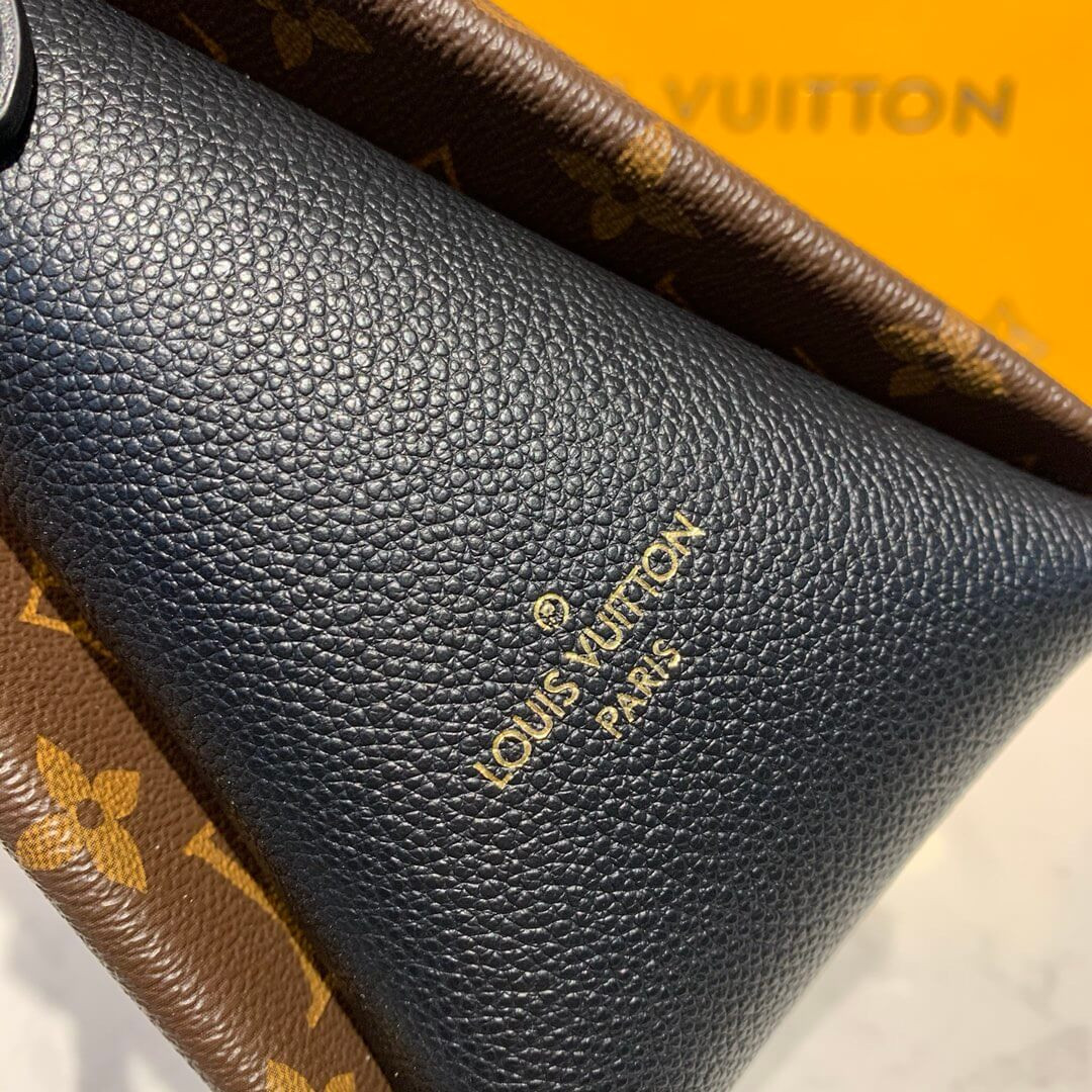 Louis Vuitton Open Handbag BB M44898
