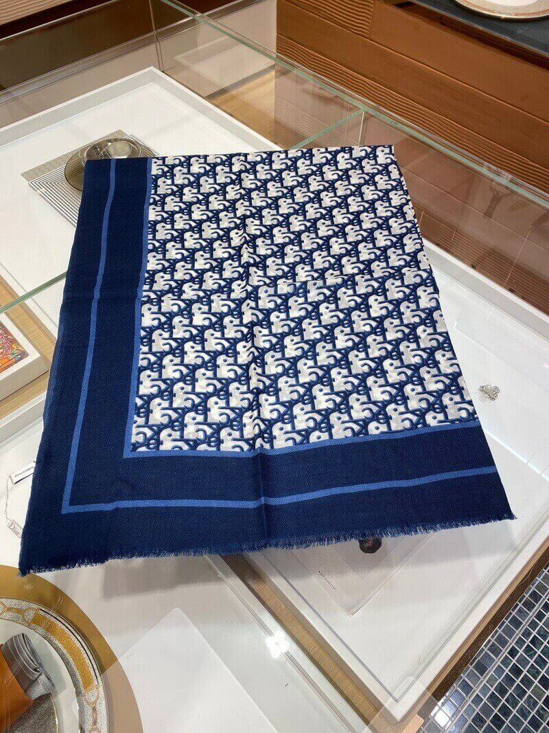 Christian Dior FW21 Oblique Shawl 140160