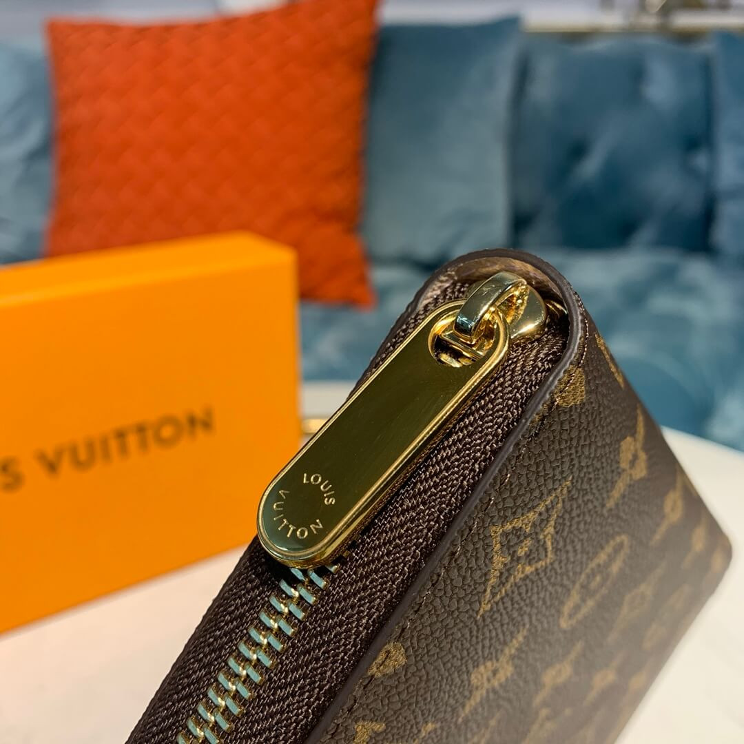 Louis Vuitton Vivienne Zippy Wallet M60017