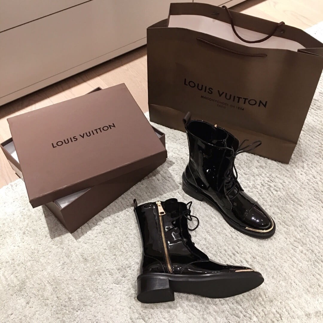 Louis Vuitton Silhouette Ankle Boot 1A5BPB