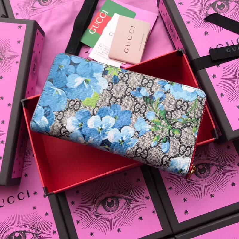 Gucci GG Blooms Supreme Zip Around Wallet 404071 Blue