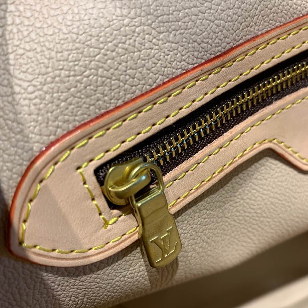 Louis Vuitton Monogram Petit Bucket M42238