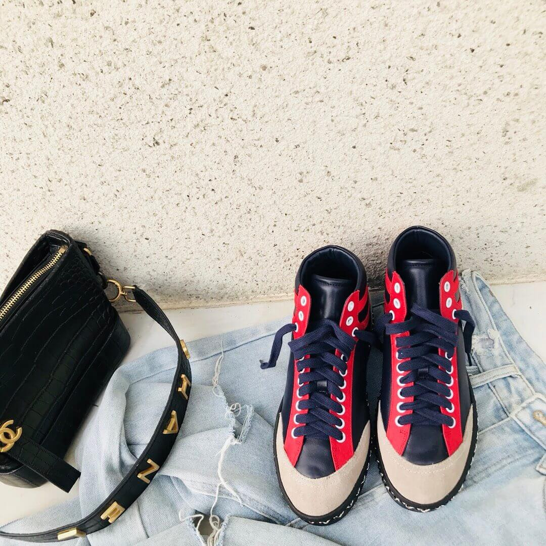 Chanel High Top with Chain Sneakers G35600 Blue / Red
