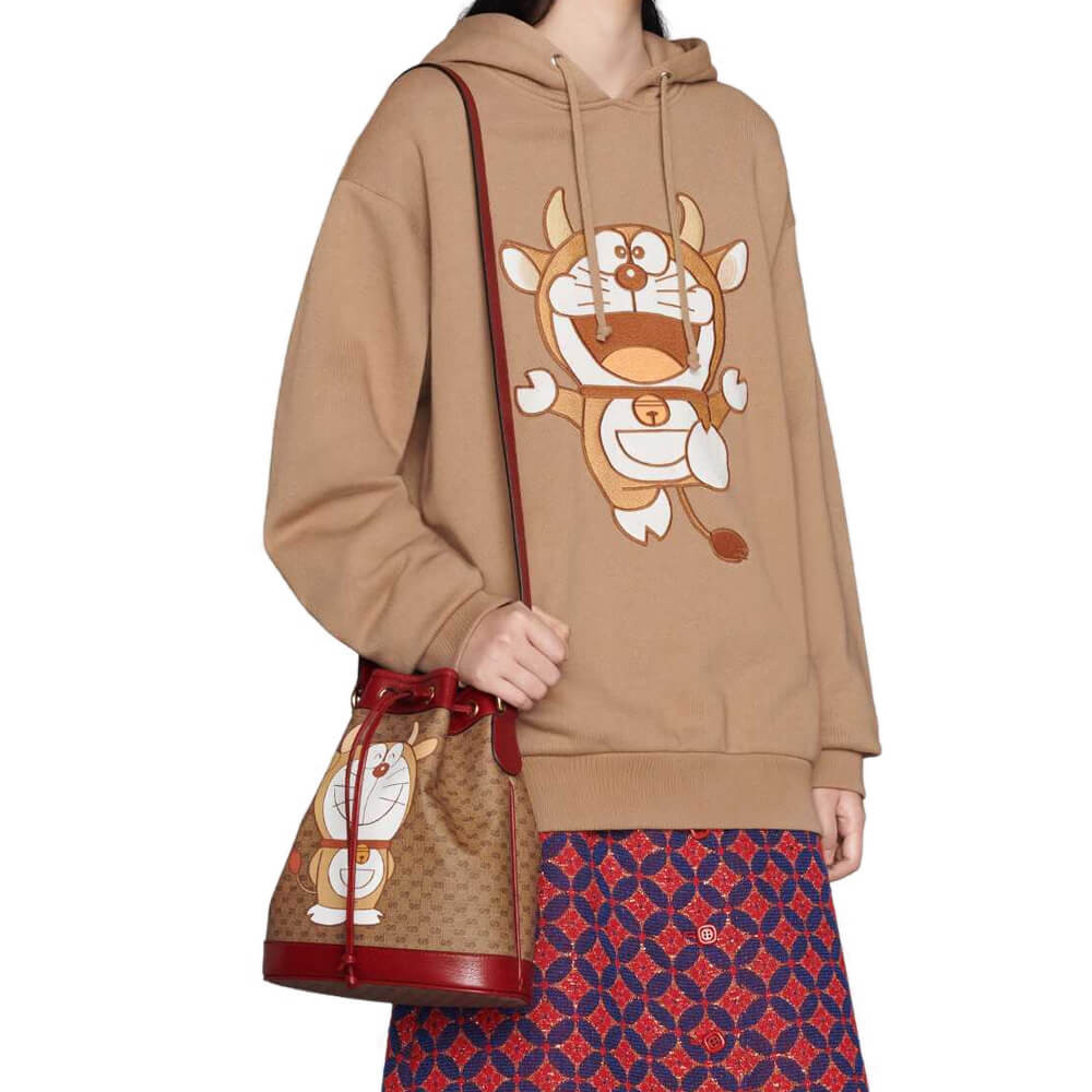 Doraemon x Gucci Small Bucket Bag 655597
