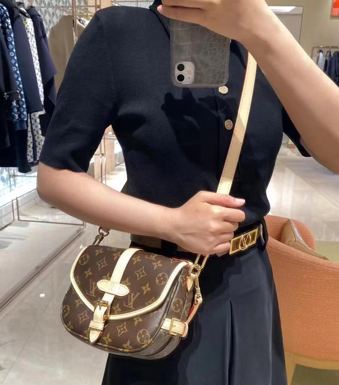 Louis Vuitton Monogram Canvas Saumur BB Bag M46740