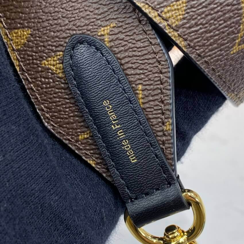 Louis Vuitton Bandoulière J02465