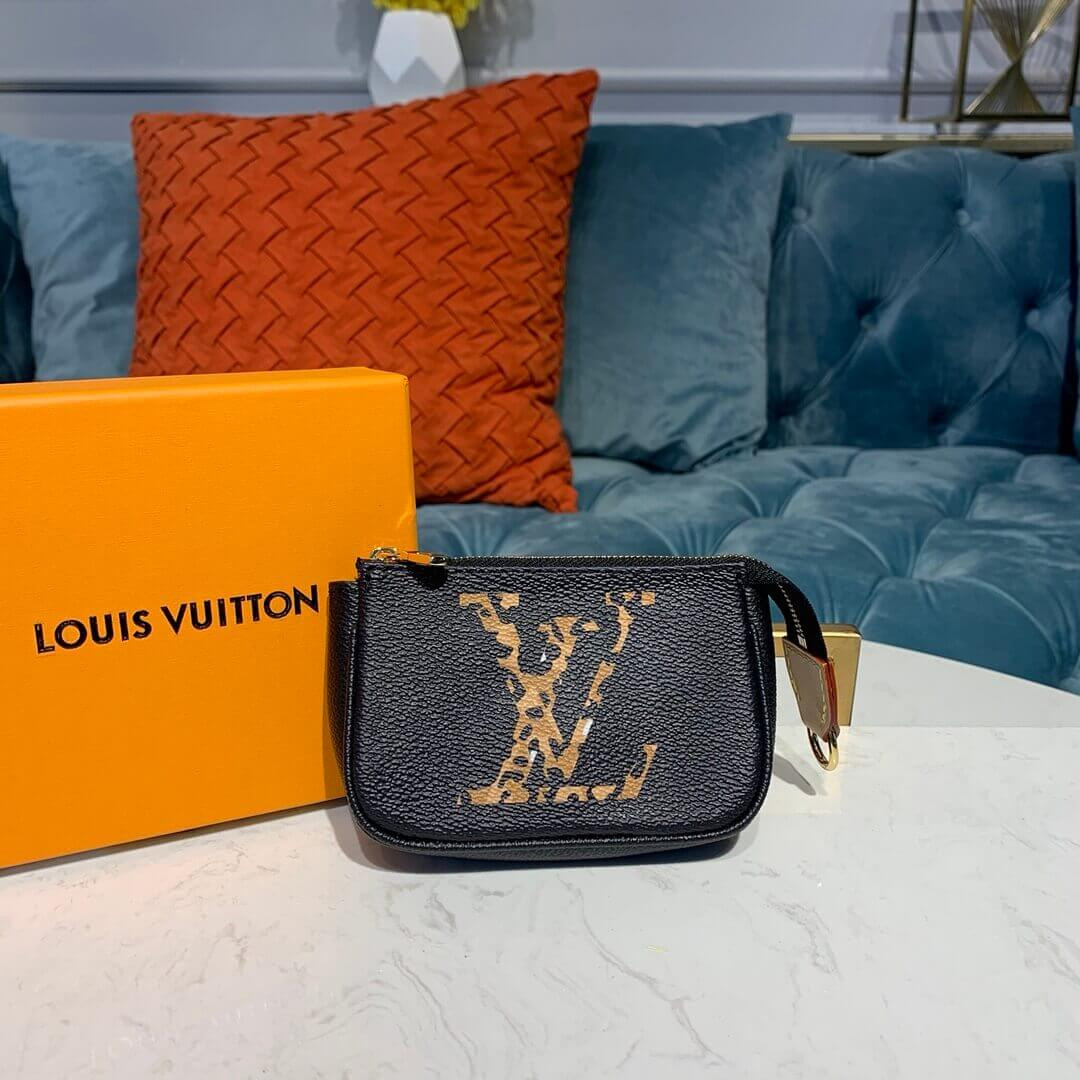 Louis Vuitton Micro Pochette Accessoires M67579 Black