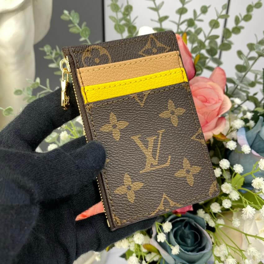Louis Vuitton Minnie Mouse Coin & Card Holder