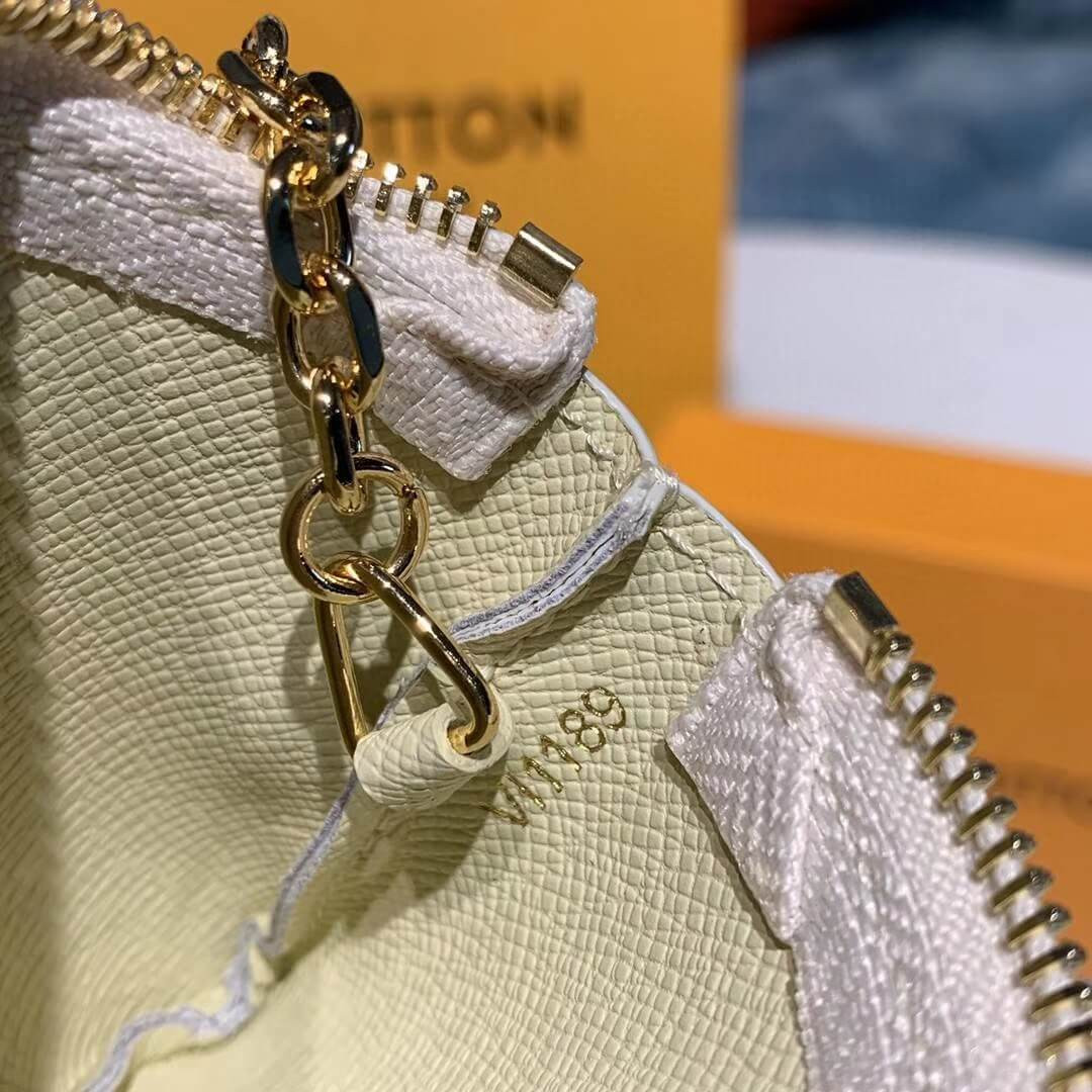 Louis Vuitton Damier Azur Key Pouch N62659