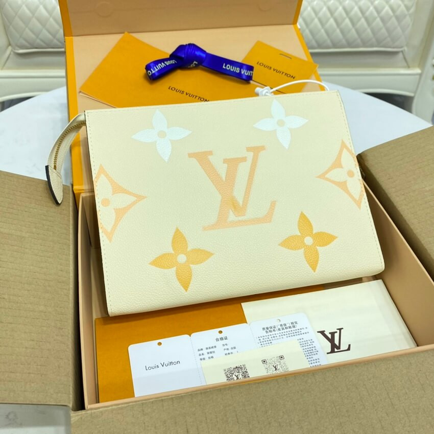 Louis Vuitton Toiletry Pouch 26 M80504