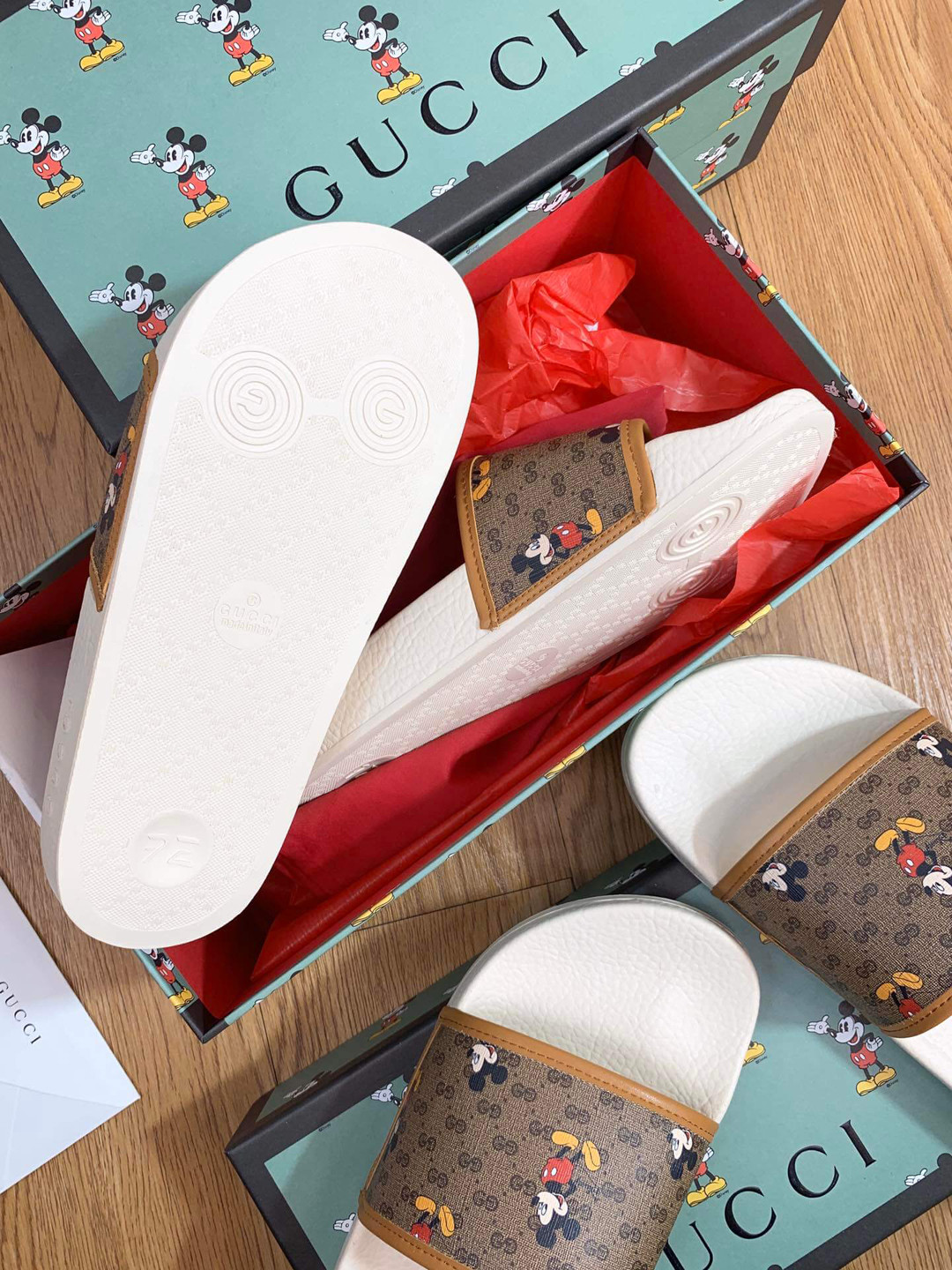 Gucci  GG Disney x Gucci slide 602075