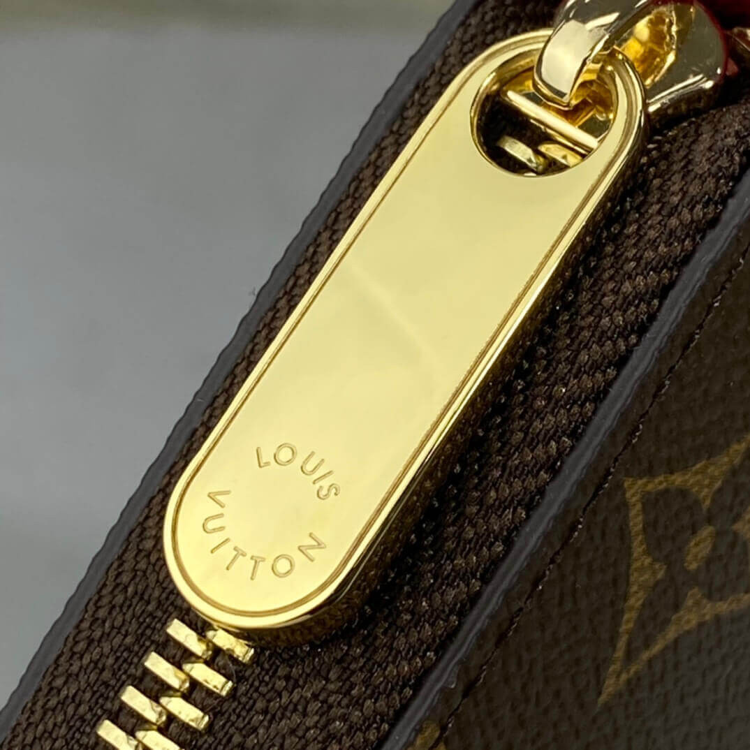 Louis Vuitton Christmas Animation 2020 Zippy Wallet M69750