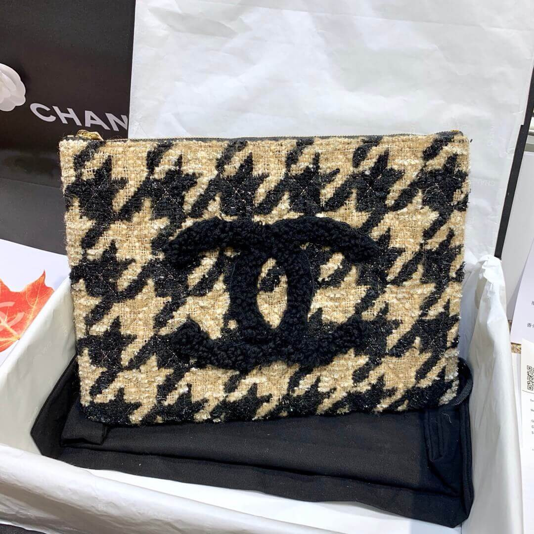 Chanel Tweed Pouch Clutch Bag AP0803